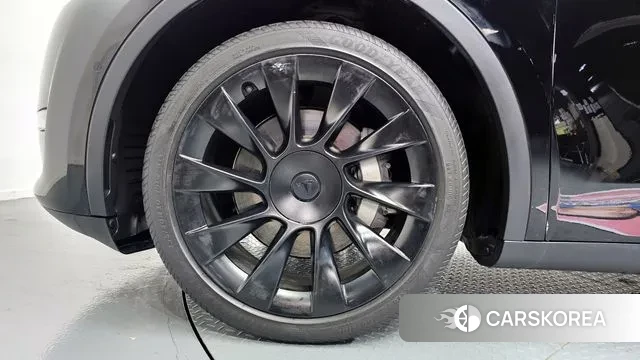 Tesla Model Y id 3478363 из Кореи 15