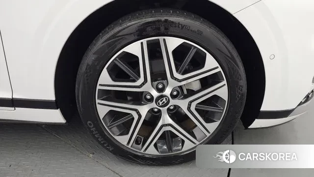 Hyundai Grandeur Hybrid (GN7) id 3477891 из Кореи 15