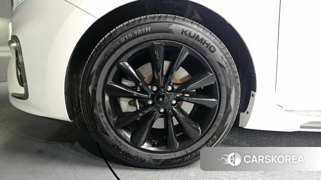 Kia The New Carnival id 3905399 из Кореи 15