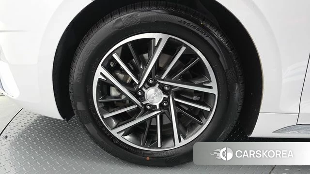 Hyundai The New Grandeur IG id 3872484 из Кореи 15