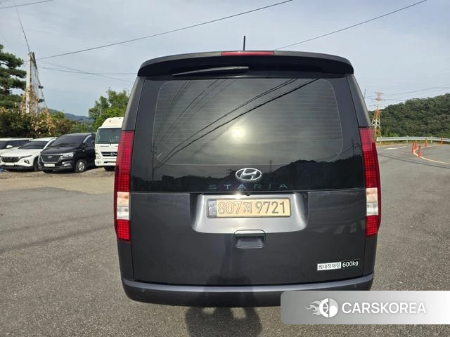 Hyundai Staria id 4947112 из Кореи 15