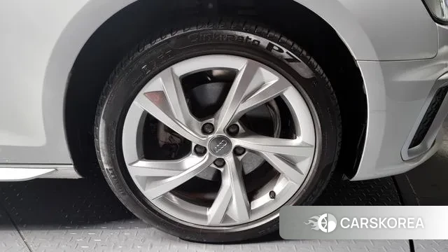 Audi A4 (B9) id 3268991 из Кореи 15