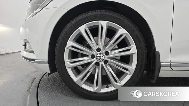 Volkswagen Passat GT (B8) id 3937220 из Кореи 15