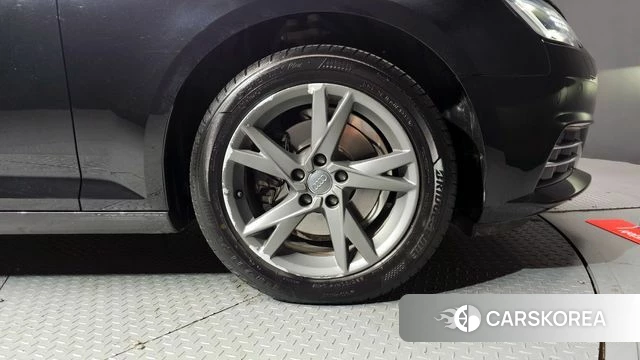 Audi A4 (B9) id 3796164 из Кореи 15