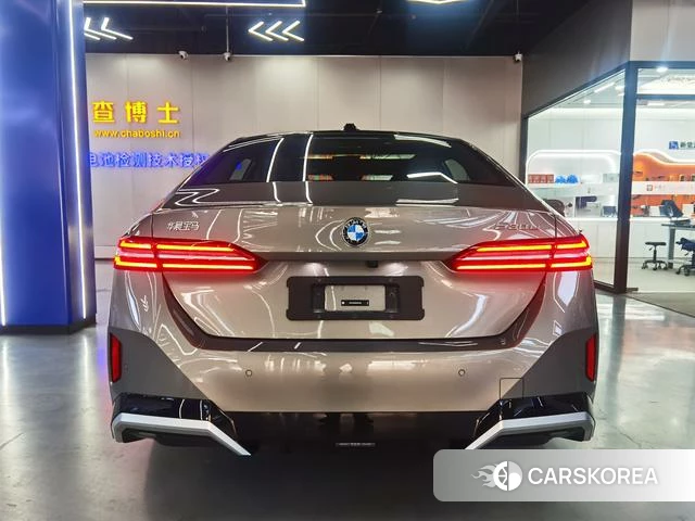 BMW 5 series id 3913531 из Китая 15