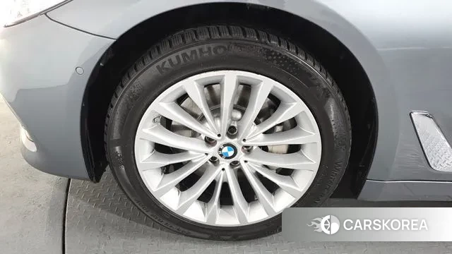 BMW 5 Series (G30) id 3480298 из Кореи 15