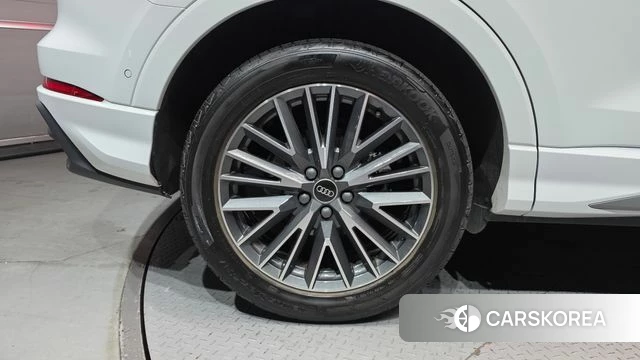 Audi Q3 (F3) id 4701654 из Кореи 26