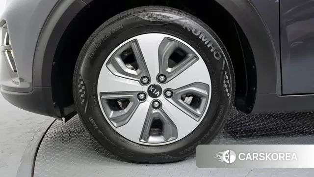 Kia The New Niro id 3687109 из Кореи 15