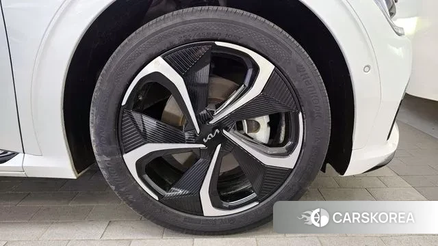 Kia EV6 id 3787544 из Кореи 15