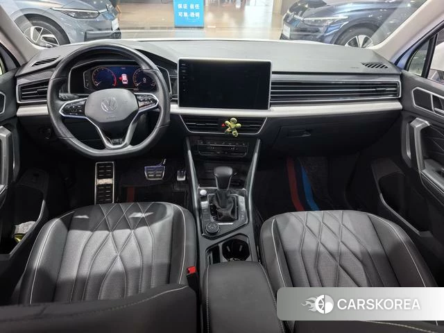 Volkswagen Tiguan L 2023 Белый из Китая, фото 5