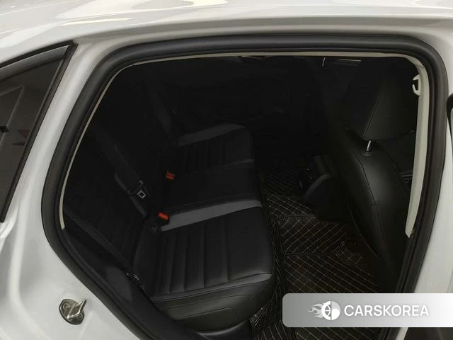 Volkswagen Sagitar id 4348695 из Китая 38