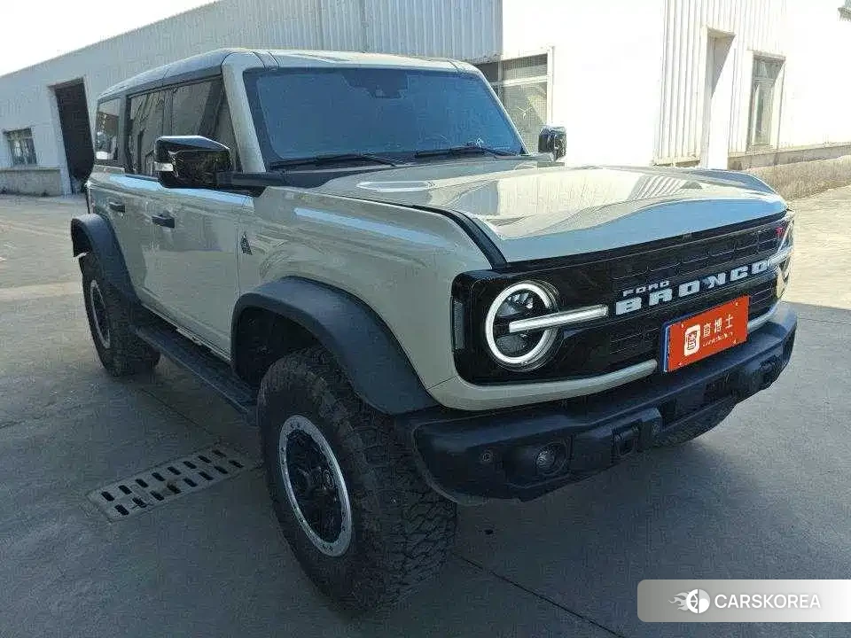 Ford Mustang 2025 Белый из Китая, фото 5