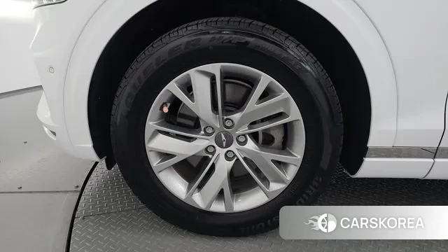 Genesis GV70 id 2998956 из Кореи 15