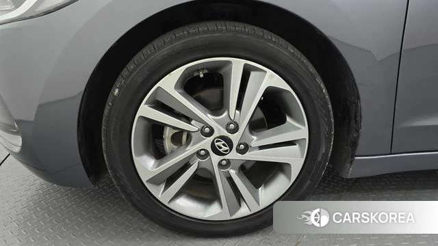 Hyundai Avante AD id 4543520 из Кореи 27