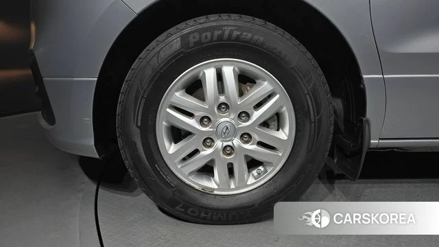 Hyundai The New Grand Starex id 4294801 из Кореи 15
