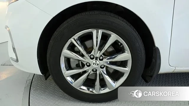 Kia The New Carnival id 3029046 из Кореи 15