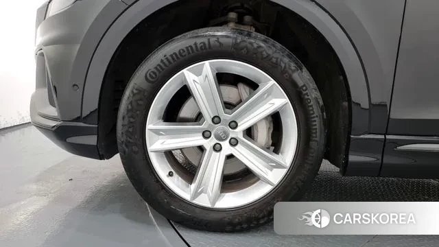 Audi Q8 (4M) id 3008745 из Кореи 15