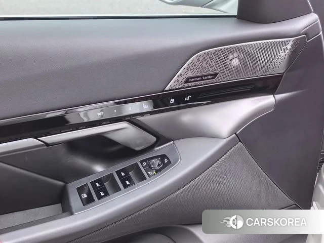 BMW 5 series id 4182477 из Китая 17