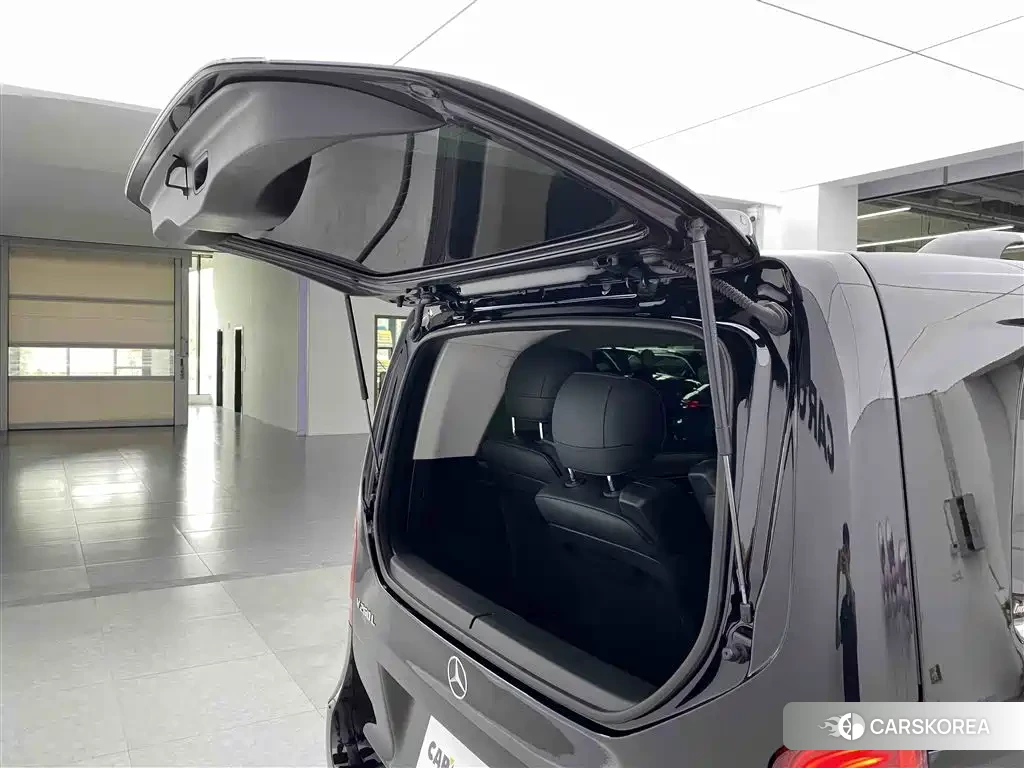 Mercedes-Benz V-Class id 4606866 из Китая 31