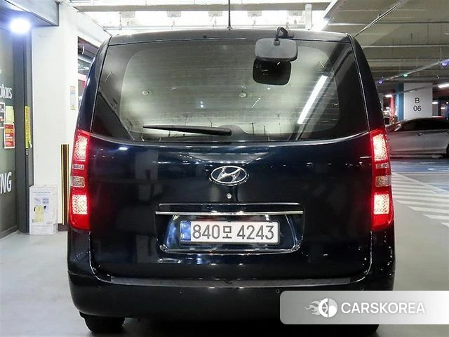 Hyundai The New Grand Starex id 3833768 из Кореи 13