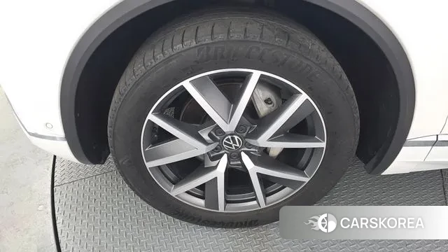 Volkswagen Touareg 3rd generation id 3629559 из Кореи 15