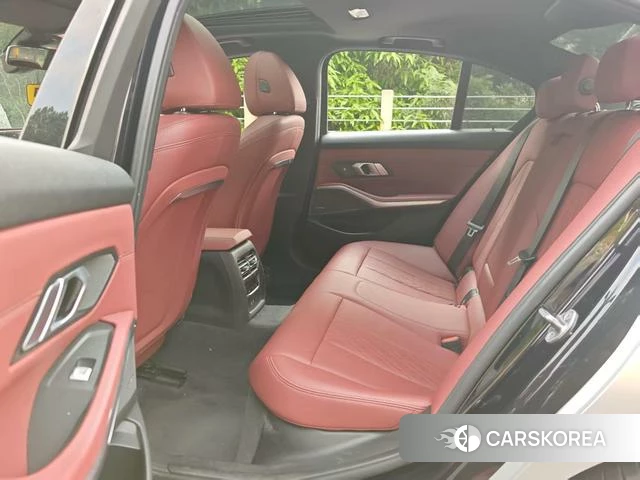 BMW 3 series id 4297622 из Китая 12