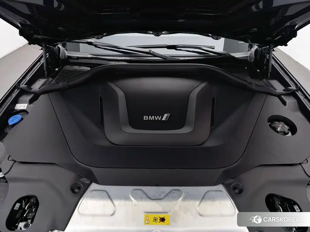 BMW iX3 id 4680461 из Китая 19