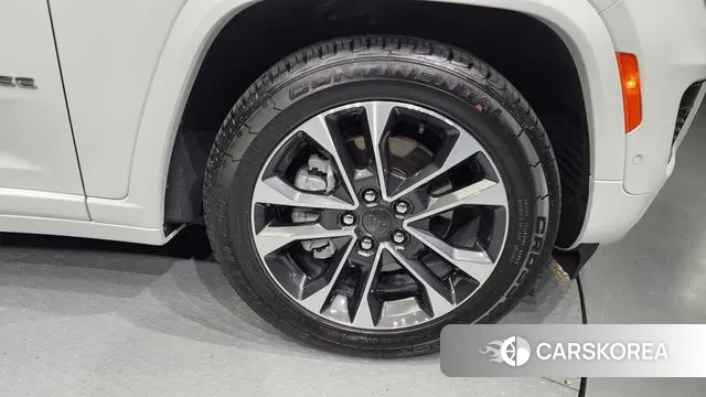 Jeep Grand Cherokee id 2964135 из Кореи 15