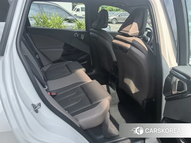 BMW X3 id 4297437 из Китая 16