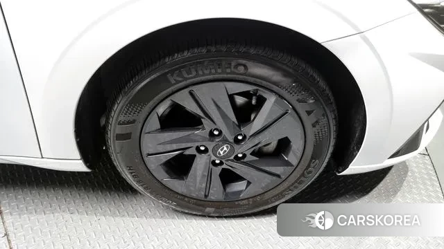 Hyundai Avante (CN7) id 2939700 из Кореи 15