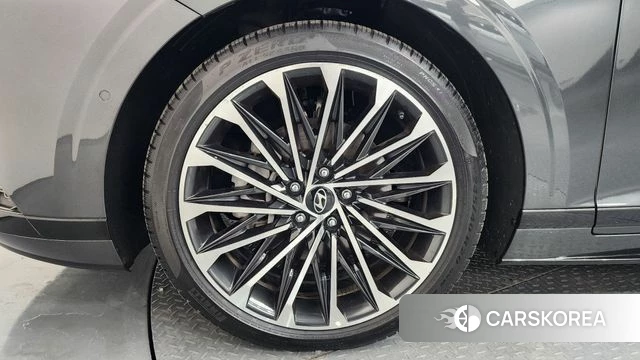 Hyundai Grandeur (GN7) id 3914227 из Кореи 15