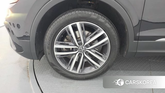 Volkswagen Tiguan Allspace id 4618057 из Кореи 26