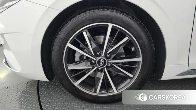 Hyundai The New Grandeur IG id 4525024 из Кореи 29
