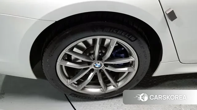 BMW 5 Series (G30) id 3485047 из Кореи 15