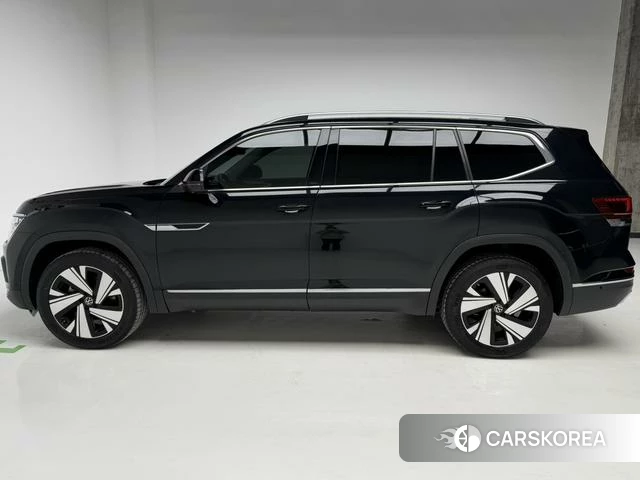 Volkswagen Tourang id 4210381 из Китая 12