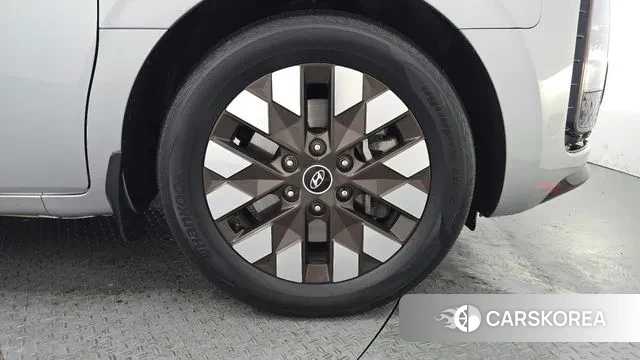 Hyundai Staria id 3680942 из Кореи 15