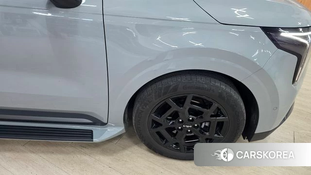 Kia The New Carnival 4th Generation 2024 Серебристо-серый из Кореи, фото 6