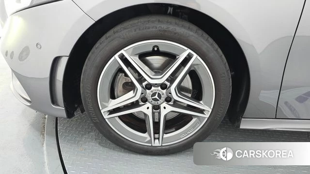 Mercedes-Benz A-Class W177 id 4443266 из Кореи 15