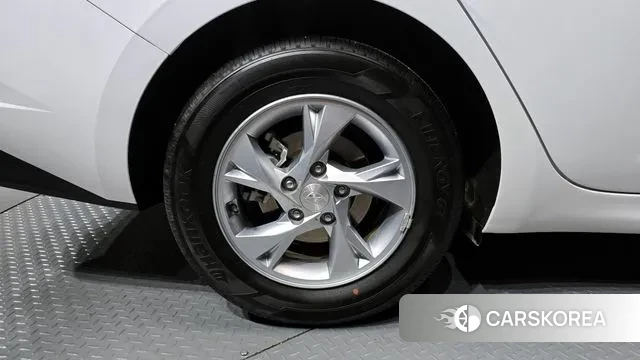 Hyundai Avante (CN7) id 3655576 из Кореи 15