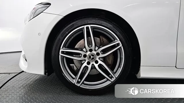 Mercedes-Benz E-Class W213 id 3013449 из Кореи 15