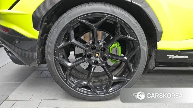 Lamborghini Urus id 4645115 из Кореи 28