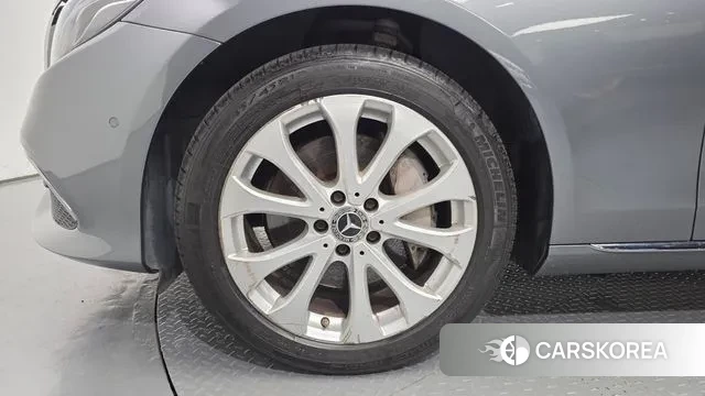 Mercedes-Benz E-Class W213 id 3226916 из Кореи 15