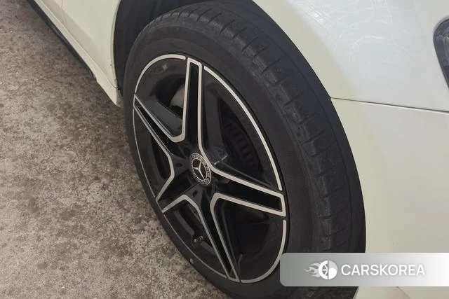 Mercedes-Benz Class C id 4260325 из Китая 12