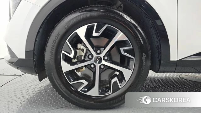 Kia Sportage 5th Generation Hybrid id 4567356 из Кореи 28