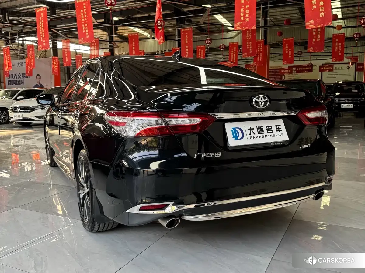 Toyota Camry 2022 Черный из Китая, фото 5