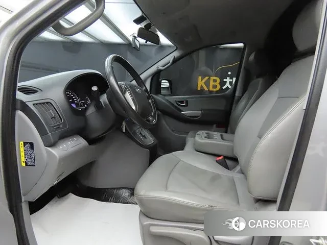 Hyundai The New Grand Starex id 2902174 из Кореи 15