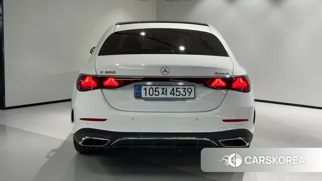 Mercedes-Benz E-Class W214 id 3294357 из Кореи 15
