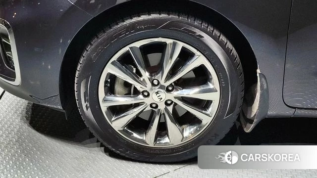 Kia The New Carnival id 3845872 из Кореи 15