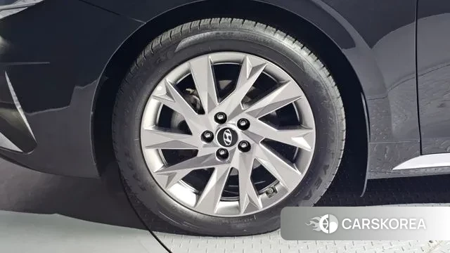 Hyundai The New Grandeur IG Hybrid id 3498547 из Кореи 15