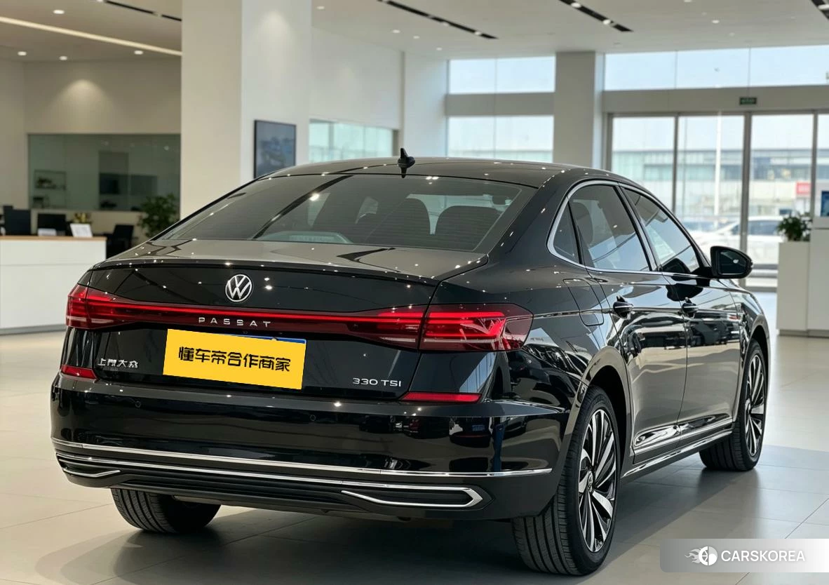 Volkswagen Passat id 4419358 из Китая 10